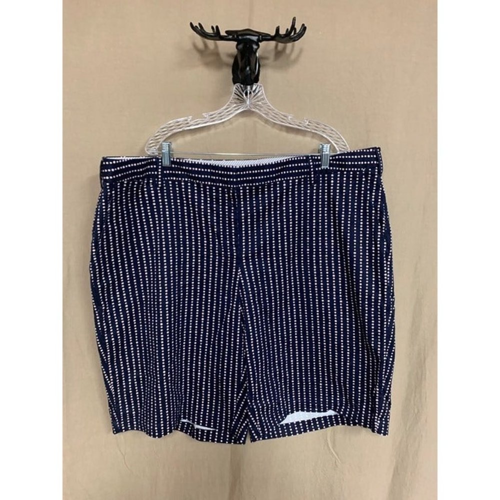 Lands' End Plus Size Navy/Pink Polka Dot Flat Front Chino Shorts - 24W